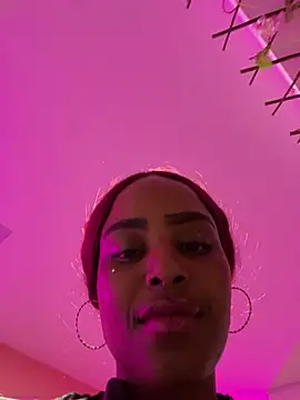 Ayla_Nuit webcam