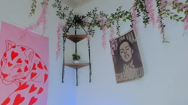 MarieTaylor_ webcam