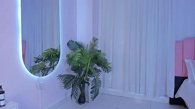 trixxie_18 webcam