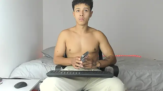 _Alex_Colton webcam