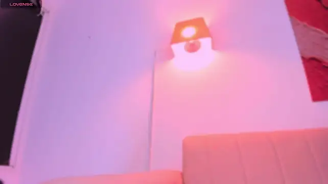 nyx_velvet live cam on StripChat