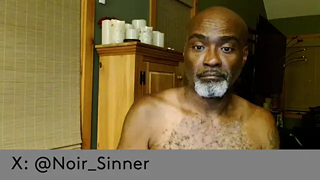 sinnernoir live cam on StripChat