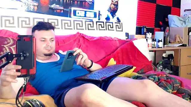Hugec0ck007 webcam