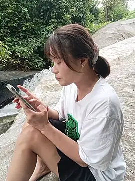 Linda-yiyi webcam