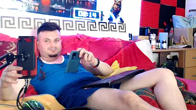 Hugec0ck007 webcam