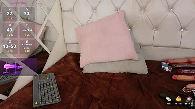 Devil_AliceXo webcam