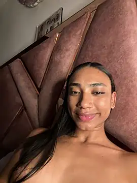 Mia-Lorette webcam