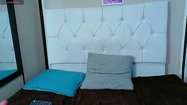 Rachel_new20 webcam