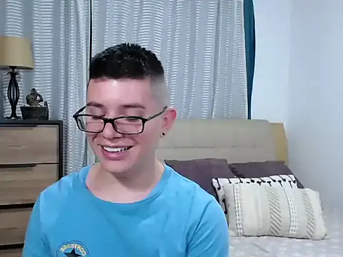 BlackFoXXX69 webcam