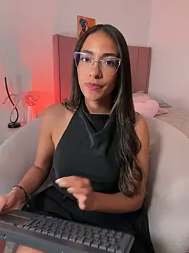 elegant__rouse webcam