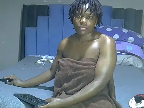 melanin_moon webcam