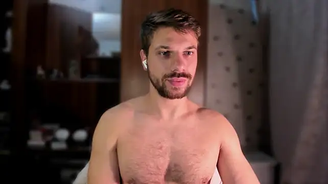 Tony_Wolf webcam