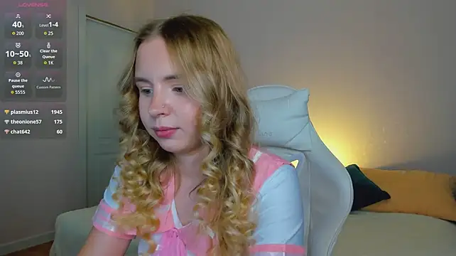 Linda__Bloom webcam