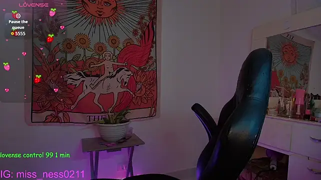 nessaa888 webcam