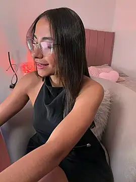 elegant__rouse webcam