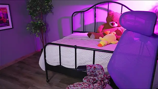 Emma_Lirys webcam
