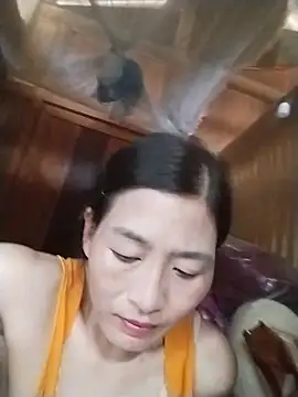 lris-Beauty77 webcam