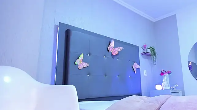 emma_lye webcam