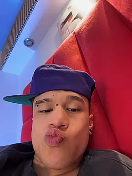 Dominik_Souza webcam