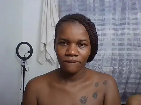 Peachycharm webcam