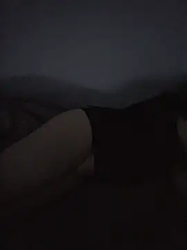 Da_riva live cam room