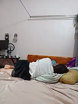 Linda-yiyi webcam
