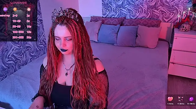 Miss_Maya_Mils webcam