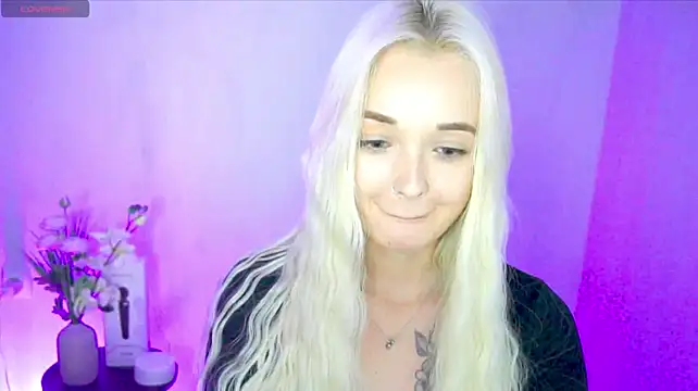 Ashley_S webcam