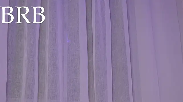 sweettaaron01 webcam