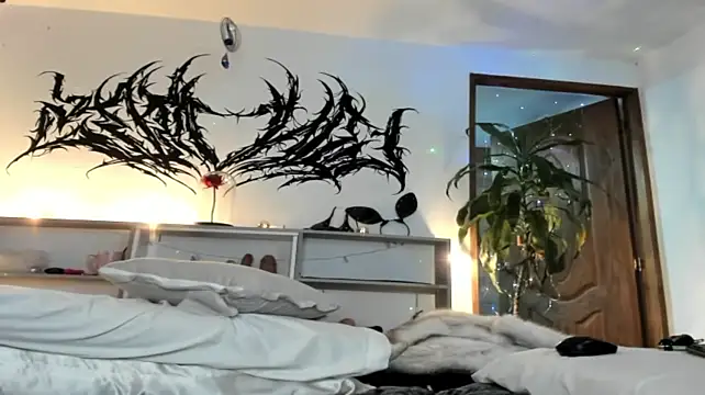 Nyx_Lamort webcam
