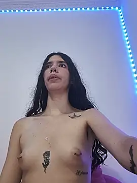MaddyMendozax webcam