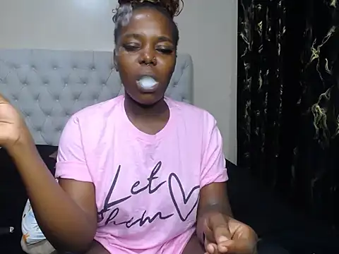 prettty_kemmy webcam