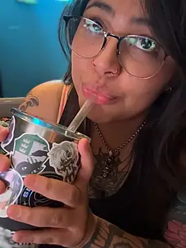 miacanela_xo webcam