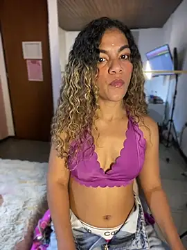 AngelPinkk_ webcam