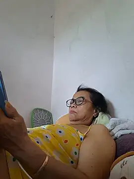 Hotestlove webcam