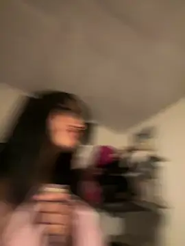 ela_petit webcam