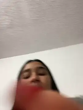 I_Samanthaa webcam