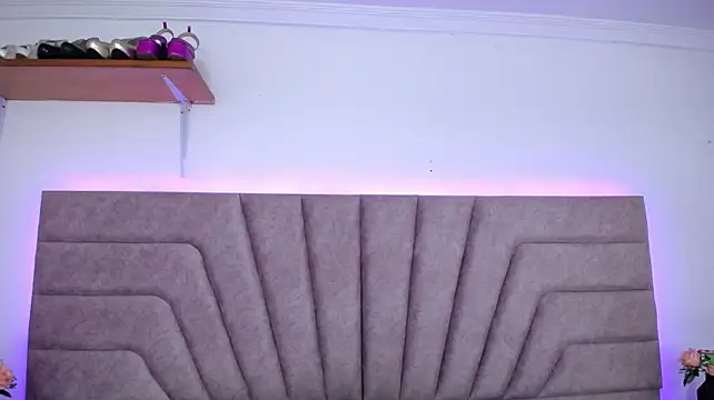 Jessica_Kraftt webcam
