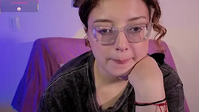Mia_Franklyn webcam