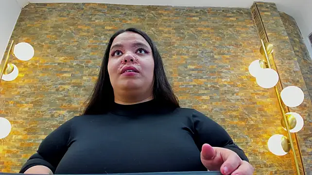 adenile5 live sex cam