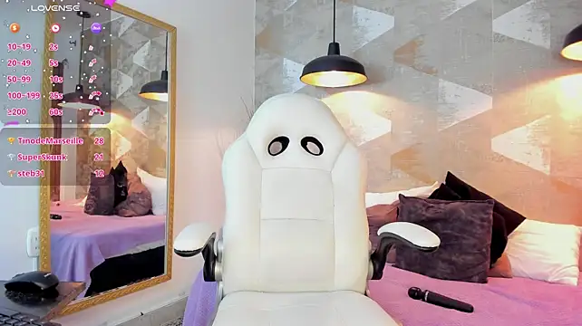 LalilaBrunettee live sex cam