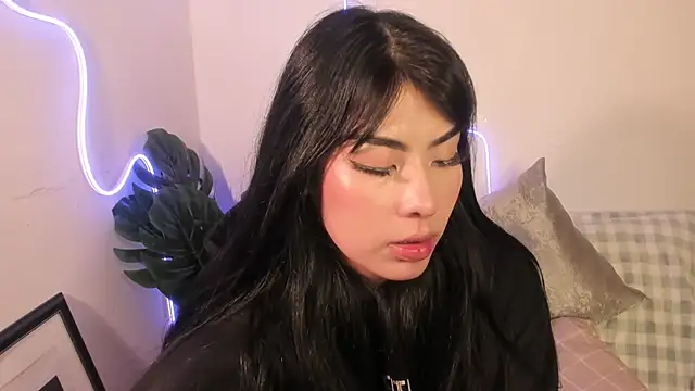 Jade-Naughty webcam
