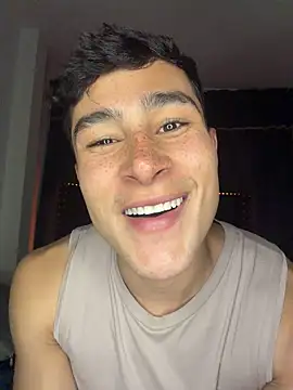 austinjones_ (M young) - jerk off + precum