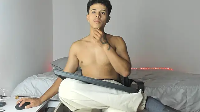 _Alex_Colton webcam