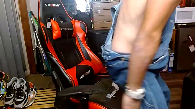 tongueispowerr6d9