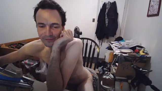 JohnnyMoves webcam