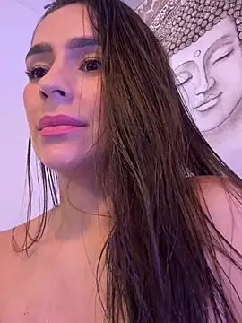 Mau_White webcam