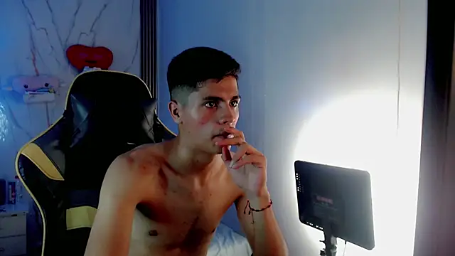Ascii_one live Stripchat room