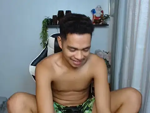 curlyasian_njxx webcam