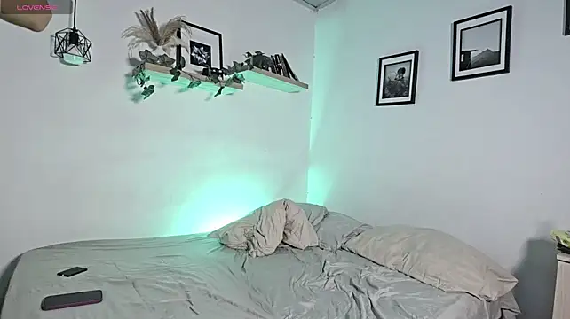 Mia_belmont live sex cam